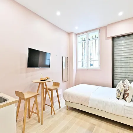 Apartment Central, Cozy And Air-conditioned - 17